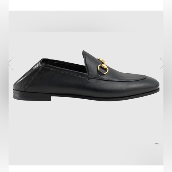 GUCCI 
Black Leather Loafers with Gold Accent - Picture 1 of 13